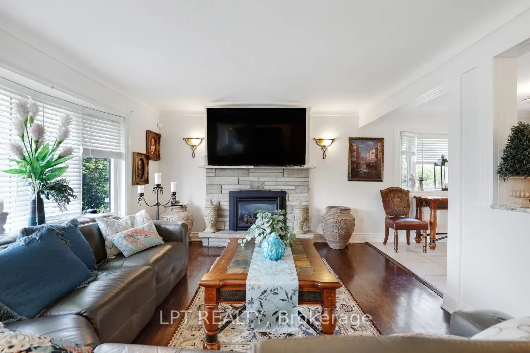 1773 St Barbara Street, Blossom Park - Airport and Area, ON K1T 1M3
