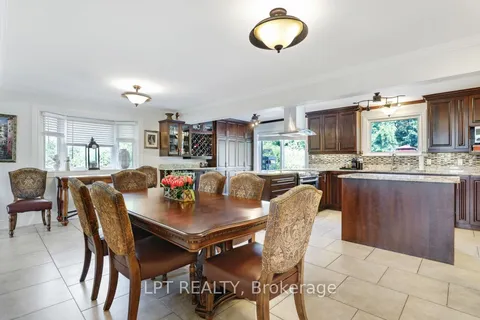 1773 St Barbara Street, Blossom Park - Airport and Area, ON K1T 1M3