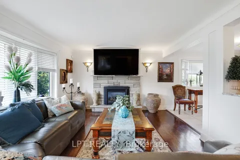 1773 St Barbara Street, Blossom Park - Airport and Area, ON K1T 1M3