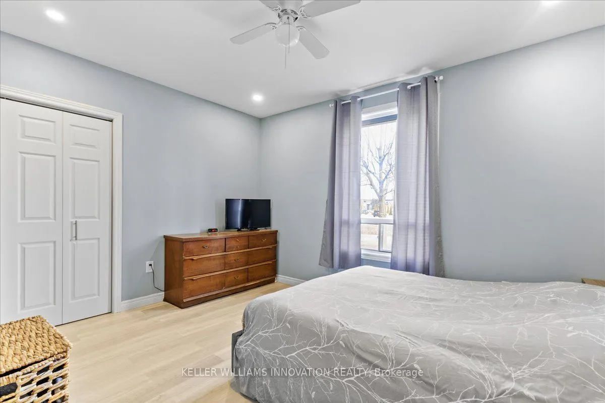 135 Sherwood Drive, Brantford, ON N3T 1N8