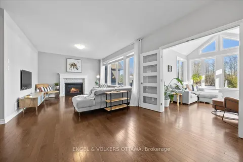 202 Pioneer Road, Russell, ON K4R 0E1