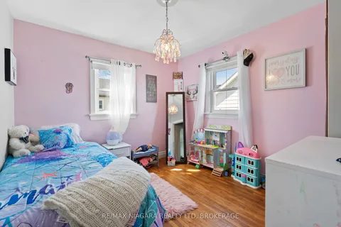 201 Knoll Street, Port Colborne, ON L3K 5B4