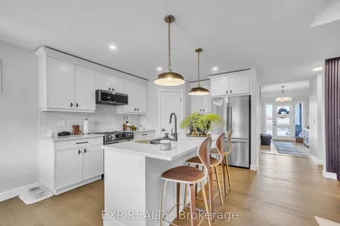 14 Horton Court, Belleville, ON K8P 0H3
