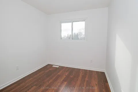 34 Silvan Drive, Welland, ON L3C 6C3