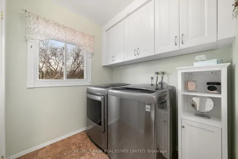 31 Lake Street, Prince Edward County, ON K0K 2T0