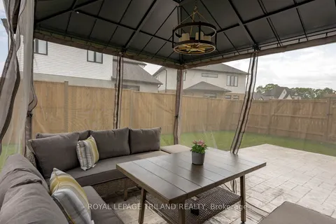 132 Aspen Circle, Thames Centre, ON N0M 2P0