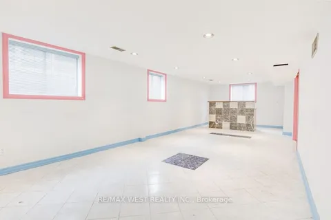 1635 Riverside Drive, Windsor, ON N9B 1A5