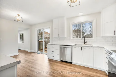 58 Castlebeau Street, Russell, ON K0A 1W0