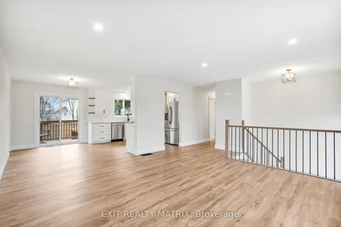 58 Castlebeau Street, Russell, ON K0A 1W0