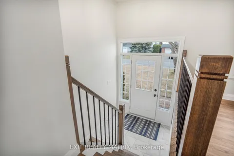 58 Castlebeau Street, Russell, ON K0A 1W0