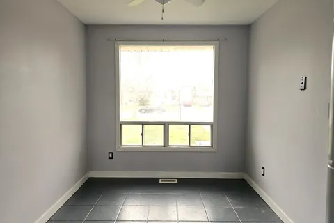 104 TUPPER Drive, Thorold, ON L2V 4C8