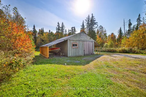 410 Etwell Road, Huntsville, ON P1H 2J2