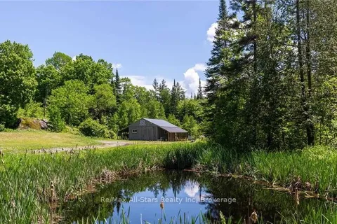 410 Etwell Road, Huntsville, ON P1H 2J2