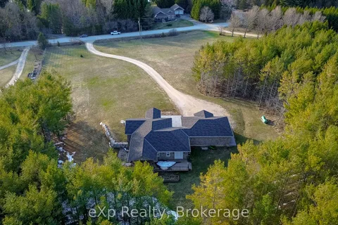 615641 Hamilton Lane, West Grey, ON N0C 1H0
