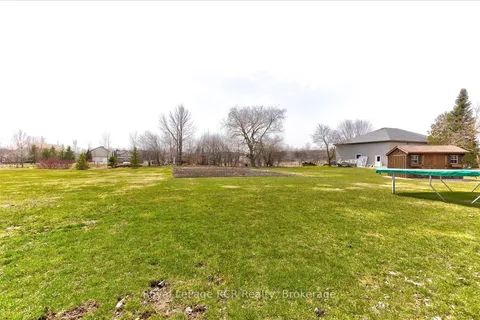 8008 Wellington Road 7 Road, Mapleton, ON N0G 2K0
