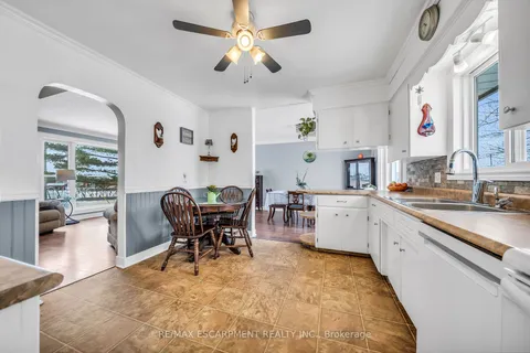 3542 Fifteenth Street, Lincoln, ON L2R 6P7