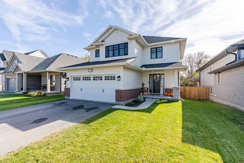 40 Livingstone Drive, Tillsonburg, ON N4G 0J3