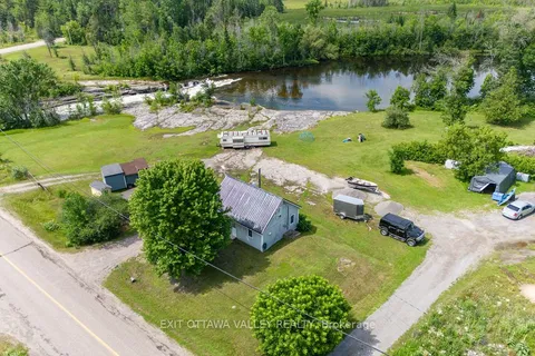 1244 FOURTH CHUTE Road, North Algona Wilberforce, ON K0J 1S0