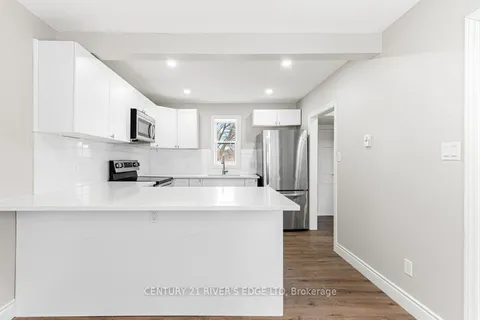 18 Main Street, Elizabethtown-Kitley, ON K0E 1M0