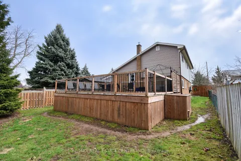6 Brierwood Avenue, Grimsby, ON L3M 1J6