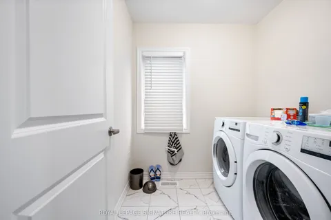 61 Vanilla Trail, Thorold, ON L2V 0L1
