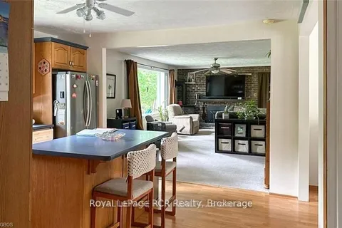 25 AVELE Road, South Bruce Peninsula, ON N0H 2T0