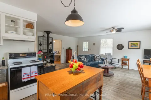 1010 Sturgeon Drive, Minden Hills, ON K0M 2K0