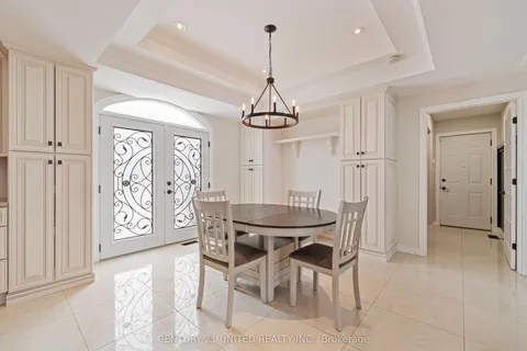 550 Naish Drive, ON K9H 0E4