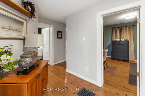 17 Regent Place, Welland, ON L3B 3L6