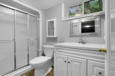 301&303 Frances Street, Central Elgin, ON N5L 1B2