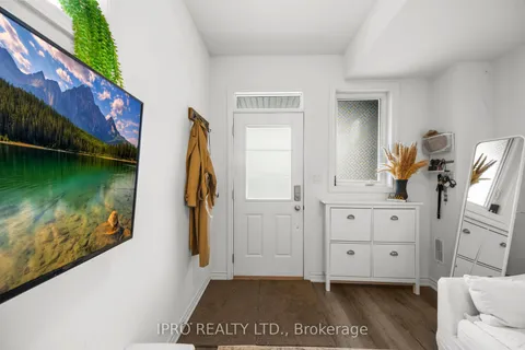 61 Soho Street, Hamilton, ON L8J 0M6