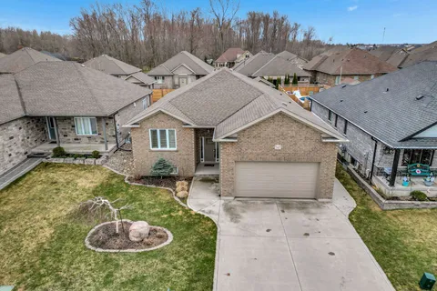 940 Reserve Avenue, North Perth, ON N4W 0B7