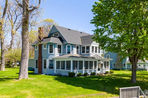 183 Maple Lane, Fort Erie, ON L2A 4P2