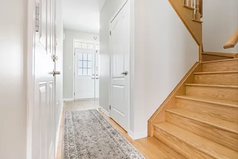 173 Kinsman Drive, Hamilton, ON L0R 1C0