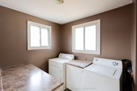 24 Culver Court, London, ON N5V 3E8