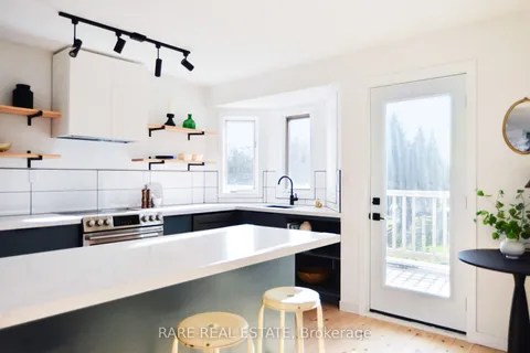 62 Mitchells Cross Road, Prince Edward County, ON K0K 2T0