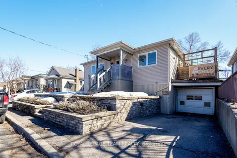 262 St Jacques Street, Vanier and Kingsview Park, ON K1L 5G7