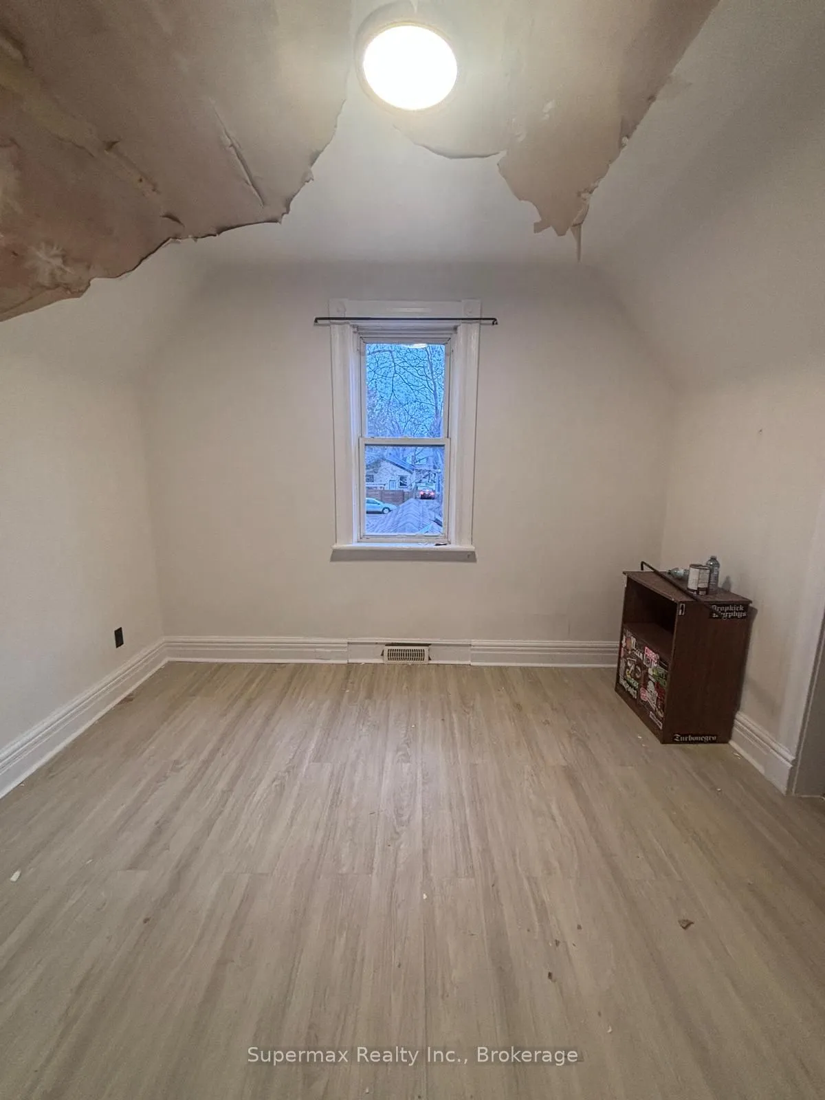 710 Adelaide Street, ON N5Y 2L5