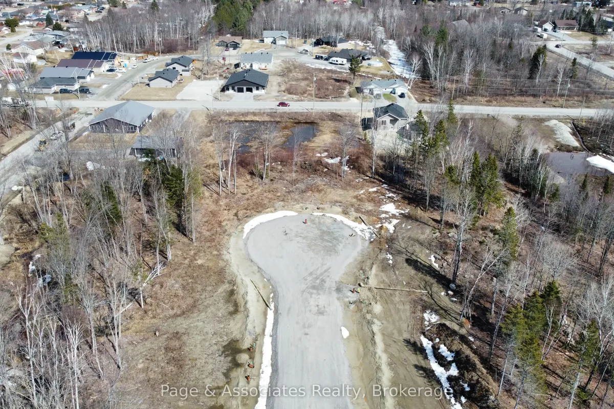 45 Brianne Court, ON P2B 0C6