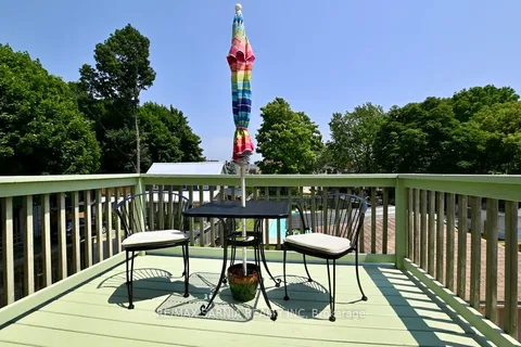 204 Vidal Street, Sarnia, ON N7T 2T5