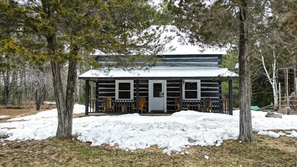 1548 Madawaska Road, Hastings Highlands, ON K0L 2K0