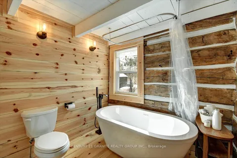 1548 Madawaska Road, Hastings Highlands, ON K0L 2K0