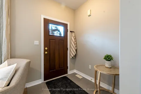 27 Serenity Place Crescent, Huntsville, ON P1H 0C4