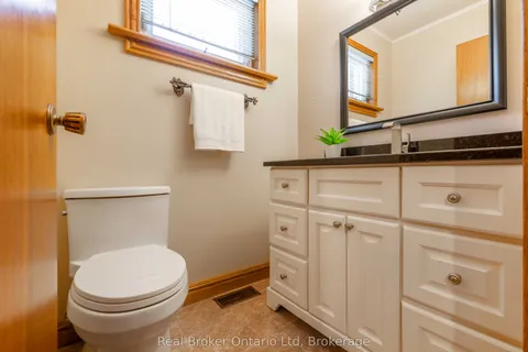 122 Cottage Lane, Georgian Bluffs, ON N4K 5N4