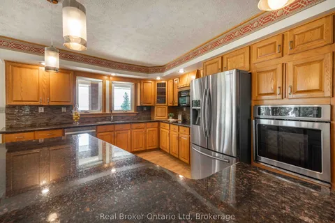 122 Cottage Lane, Georgian Bluffs, ON N4K 5N4