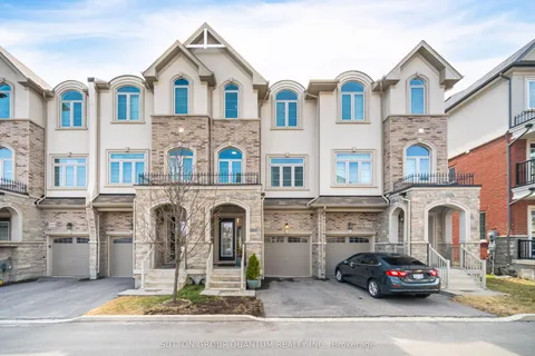 110 Borers Creek Circle, Hamilton, ON L8B 1W3