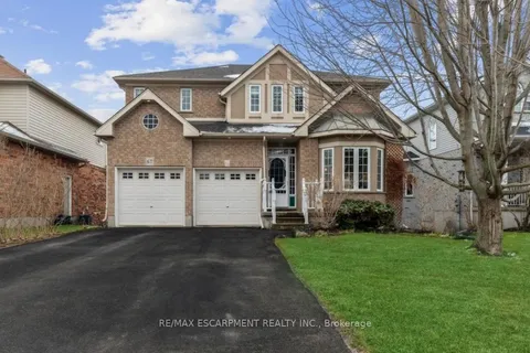 67 Ferris Drive, Wellesley, ON N0B 2T0