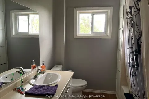 46 ROBERTSON Street, Minto, ON N0G 1Z0