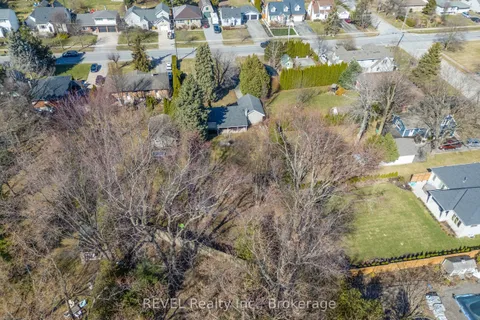 639 Penner Street, Niagara-on-the-Lake, ON L0S 1T0