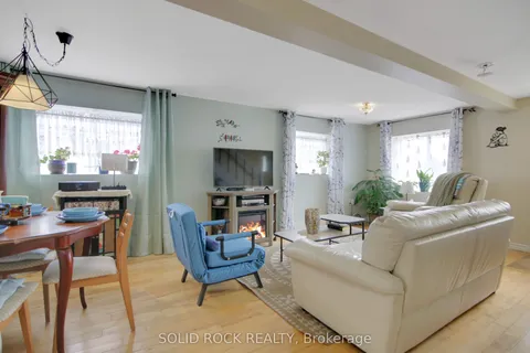 133 Bonnechere Street, Renfrew, ON K7V 1Z6
